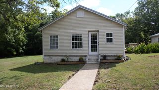 820 Wells Rd, Maryville, TN 37801