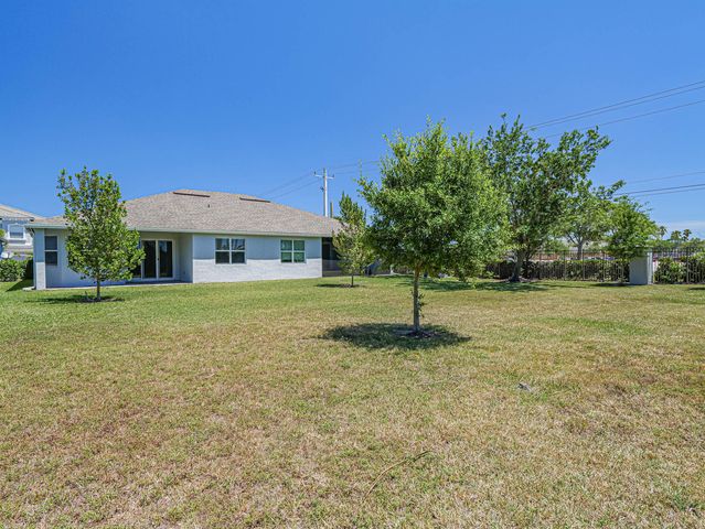 2529 Bella Vista Circle, Vero Beach, FL 32966