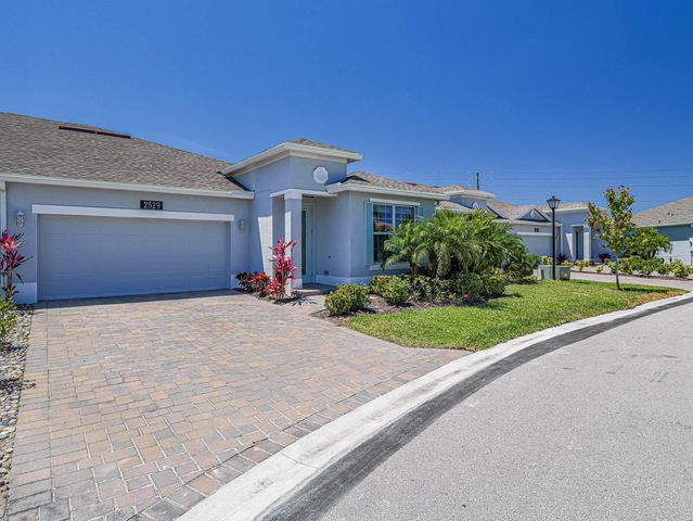 2529 Bella Vista Circle, Vero Beach, FL 32966
