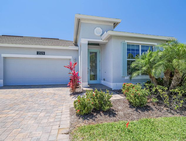 2529 Bella Vista Circle, Vero Beach, FL 32966
