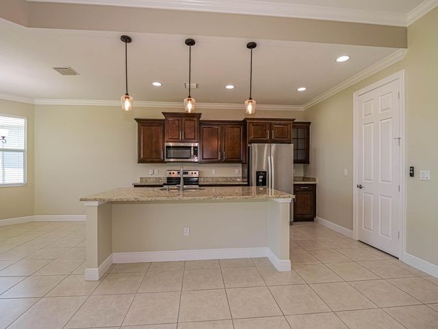 2529 Bella Vista Circle, Vero Beach, FL 32966