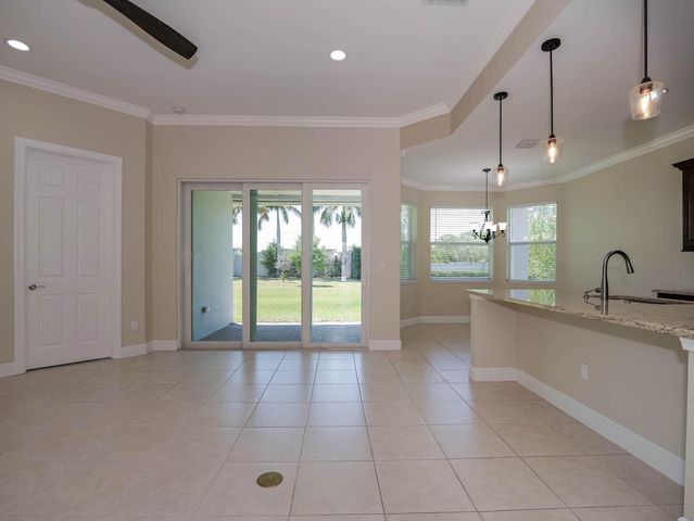 2529 Bella Vista Circle, Vero Beach, FL 32966