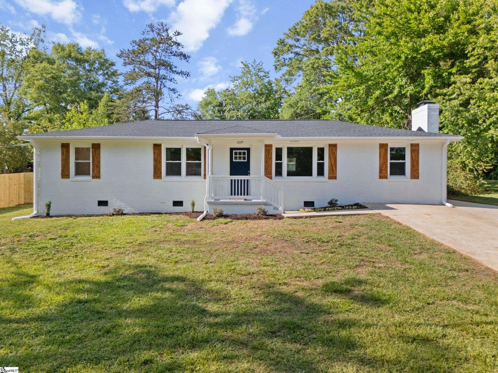 209 Tucson Drive, Greenville, SC 29617