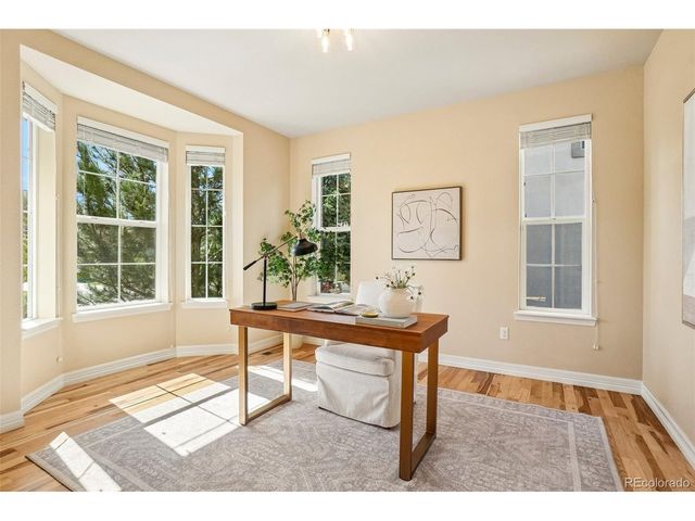 26726 E Peakview Dr, Aurora, CO 80016