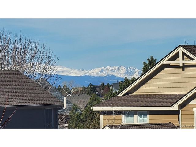 26726 E Peakview Dr, Aurora, CO 80016