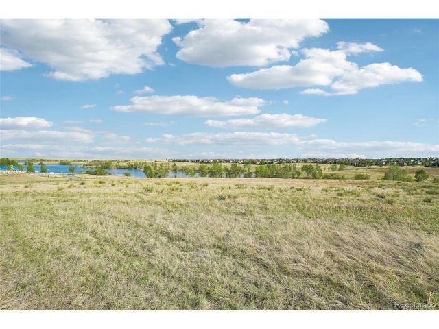 26726 E Peakview Dr, Aurora, CO 80016