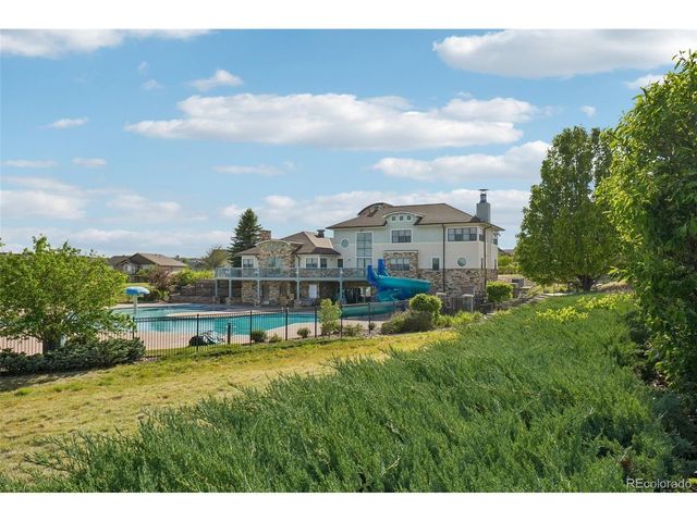 26726 E Peakview Dr, Aurora, CO 80016