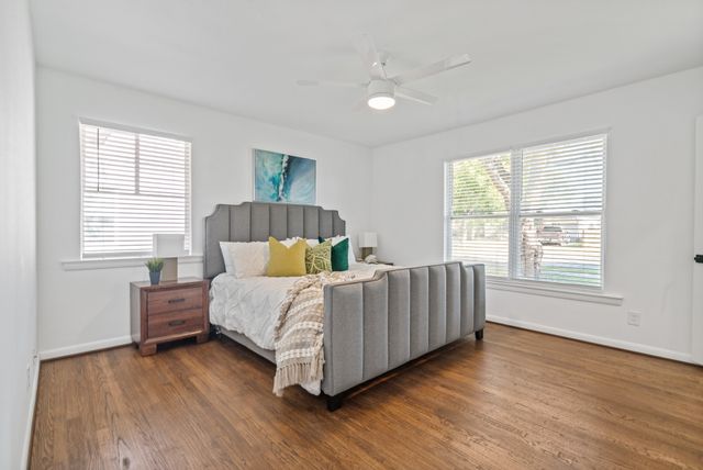 3867 Gaspar Drive, Dallas, TX 75220