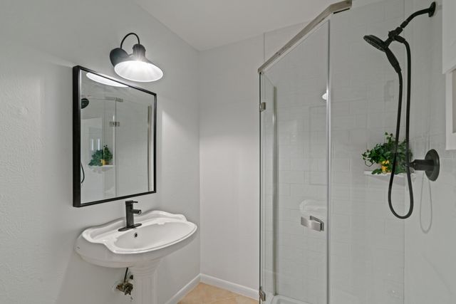 3867 Gaspar Drive, Dallas, TX 75220