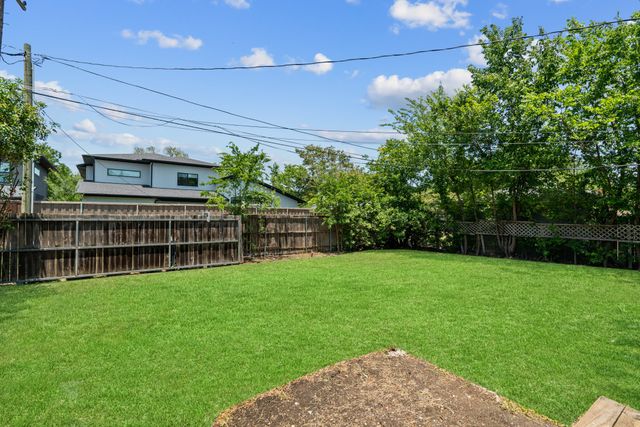 3867 Gaspar Drive, Dallas, TX 75220