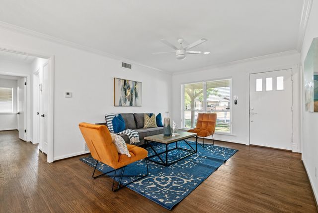 3867 Gaspar Drive, Dallas, TX 75220