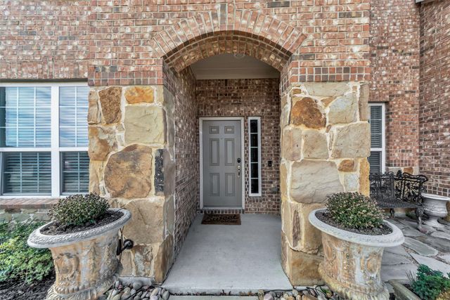 8109 Brahmin Court, Fort Worth, TX 76131