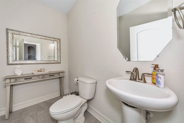 8109 Brahmin Court, Fort Worth, TX 76131