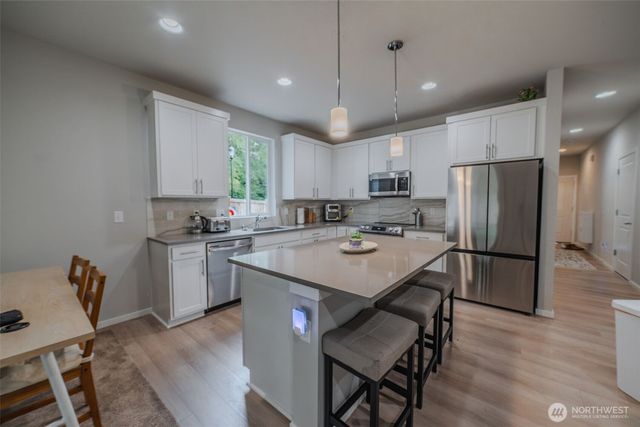 4305 23rd Court NE, Olympia, WA 98516