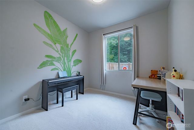 4305 23rd Court NE, Olympia, WA 98516