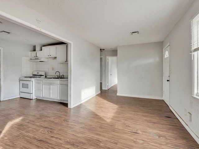 4405 SE 40th Street, Del City, OK 73115