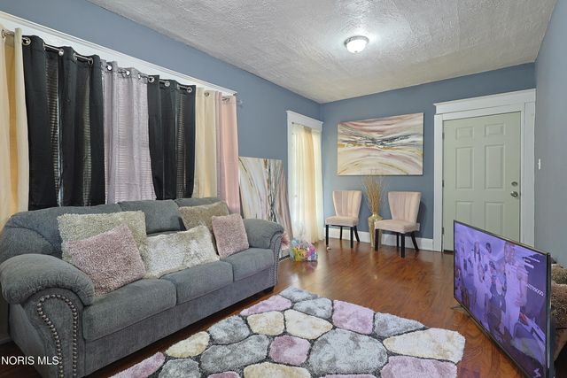 1455 Chester Street, Toledo, OH 43609