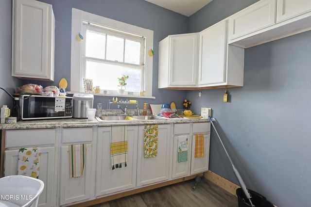 1455 Chester Street, Toledo, OH 43609