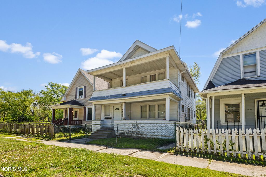 1455 Chester Street, Toledo, OH 43609