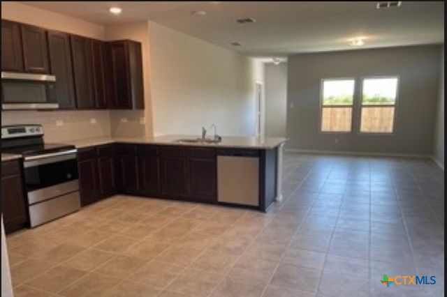 2509 MARTY WAY, Seguin, TX 78155