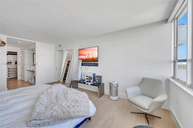 11 Island Ave 1904, Miami Beach, FL 33139