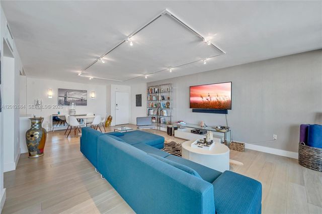 11 Island Ave 1904, Miami Beach, FL 33139