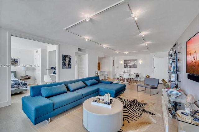 11 Island Ave 1904, Miami Beach, FL 33139
