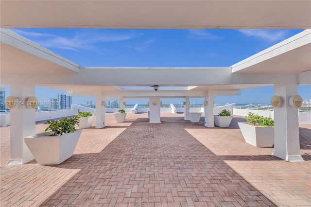 11 Island Ave 1904, Miami Beach, FL 33139