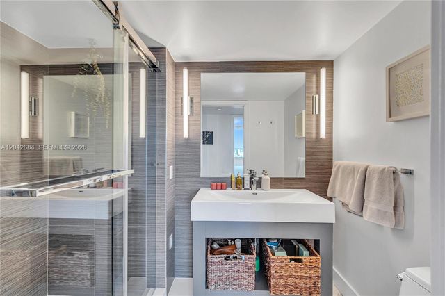 11 Island Ave 1904, Miami Beach, FL 33139
