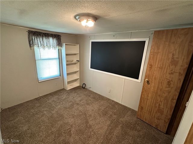 550 Rocky Point Road, Fleming, OH 45729