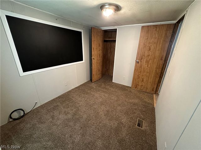 550 Rocky Point Road, Fleming, OH 45729