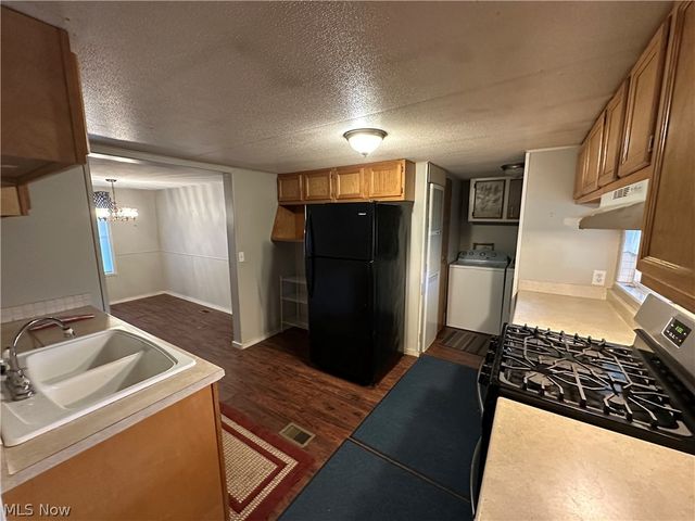 550 Rocky Point Road, Fleming, OH 45729