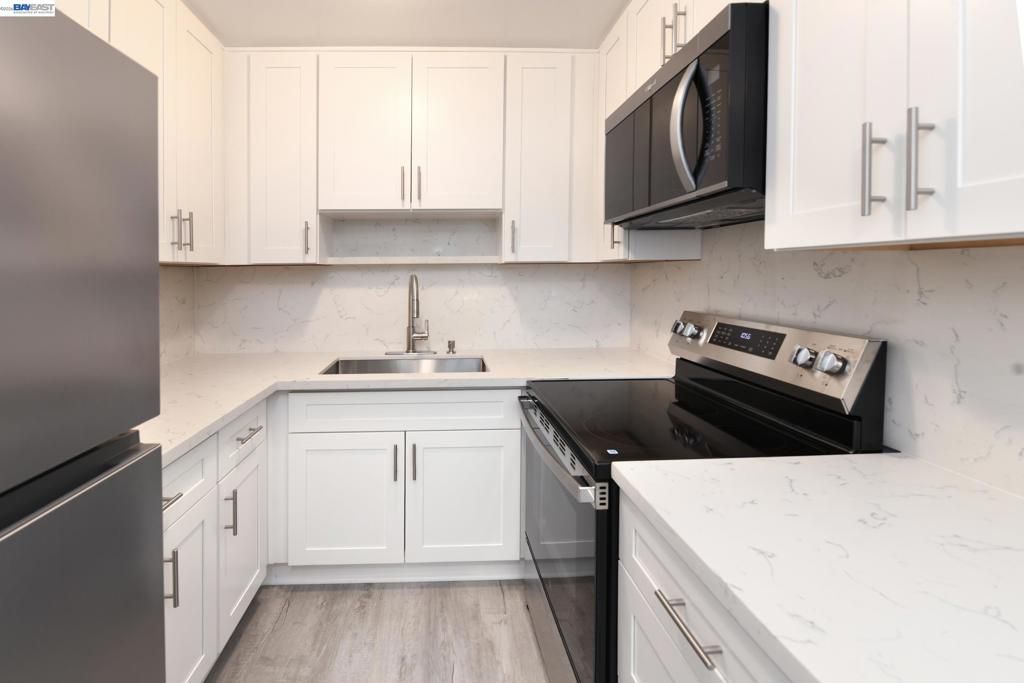 Image 4 of property listing at 1720 Hearst Ave, Berkeley, CA 94703