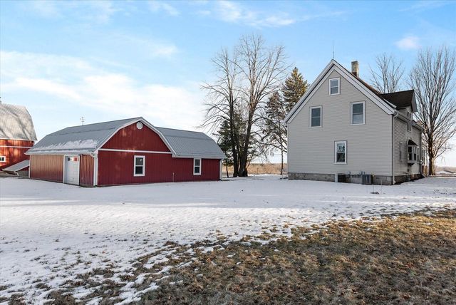 1052 Arrowhead ROAD, Grafton, WI 53024