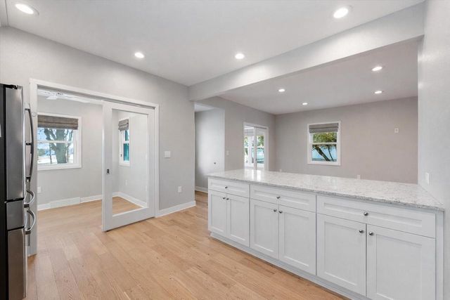 1052 Arrowhead ROAD, Grafton, WI 53024