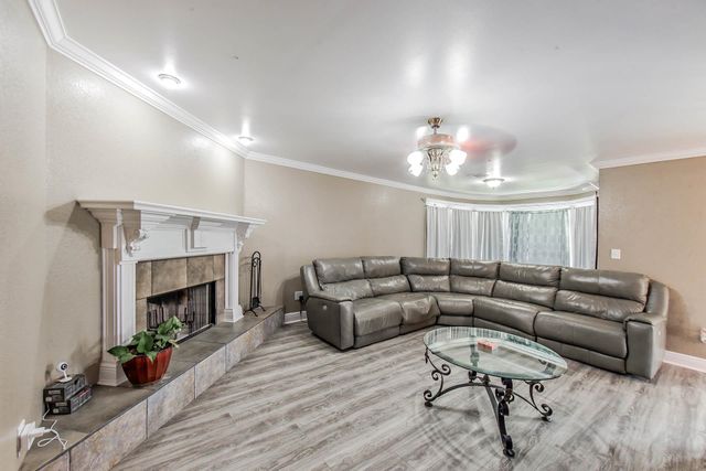 2013 Bull Run Rd, Schriever, LA 70395