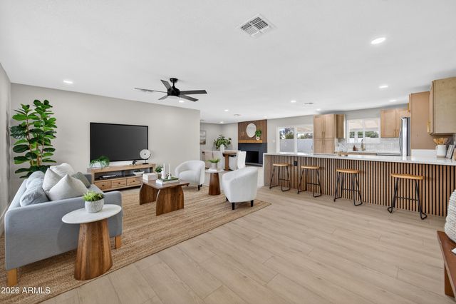 228 S HILL --, Mesa, AZ 85204