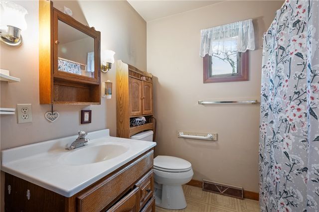 246 Byron Road, Ross Twp, PA 15237