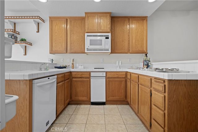 1064 Brookfield Place, Glendora, CA 91741