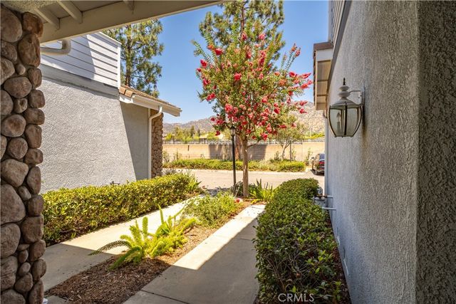 1064 Brookfield Place, Glendora, CA 91741