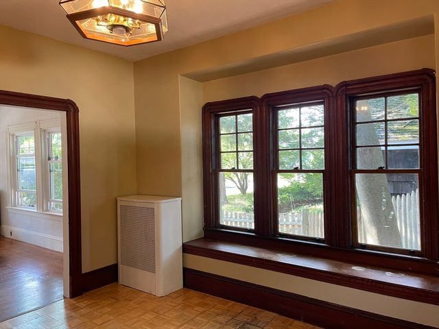 12 Tilton Ave, Brockton, MA 02301