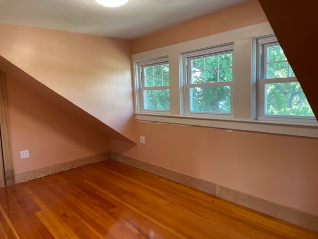 12 Tilton Ave, Brockton, MA 02301