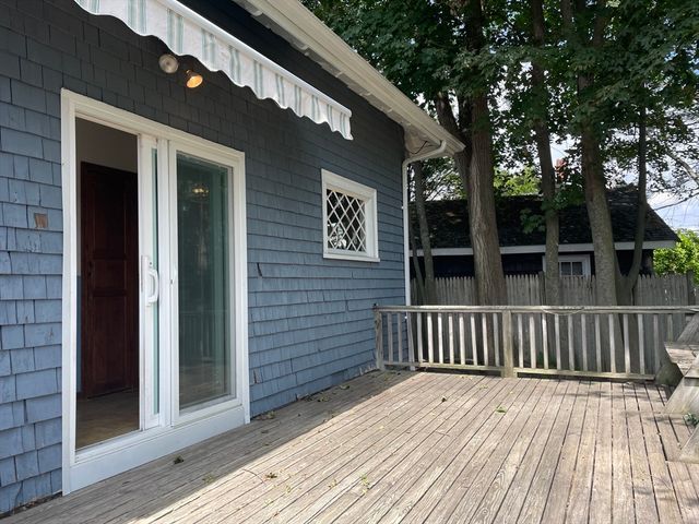 12 Tilton Ave, Brockton, MA 02301