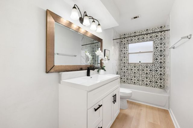 11906 Pompano Lane, Houston, TX 77072