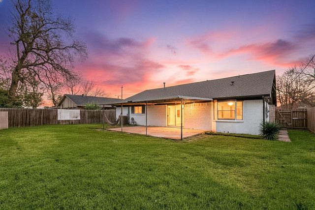 11906 Pompano Lane, Houston, TX 77072