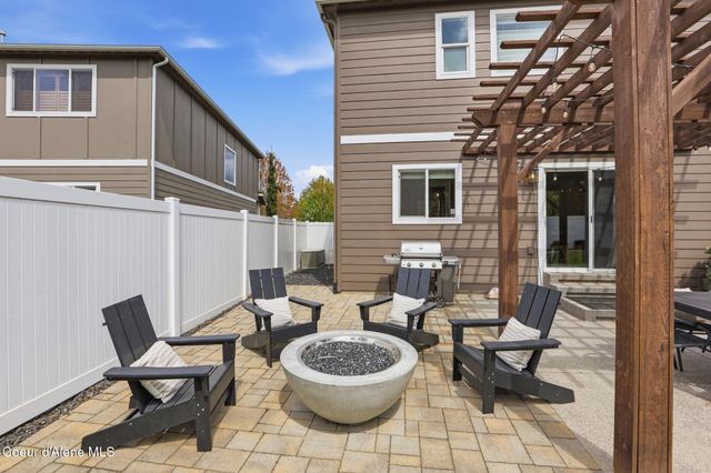 24920 E Bergamot Ct, Liberty Lake, WA 99019