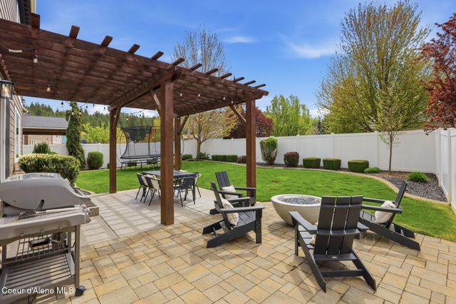 24920 E Bergamot Ct, Liberty Lake, WA 99019