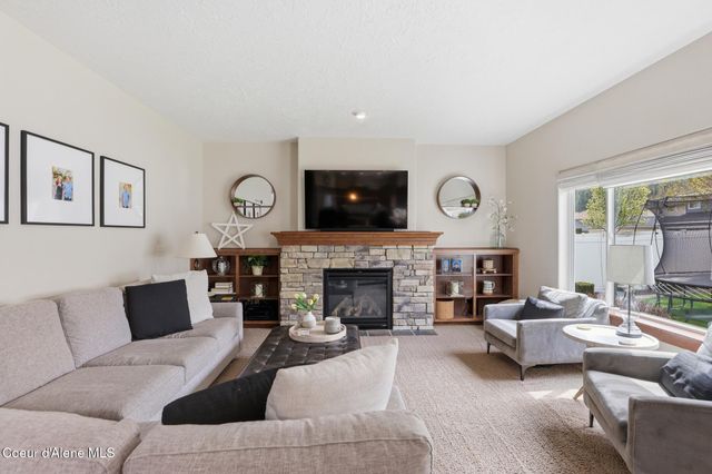 24920 E Bergamot Ct, Liberty Lake, WA 99019