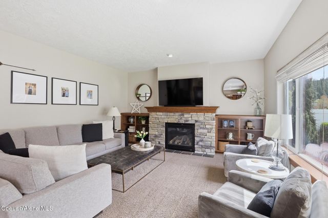 24920 E Bergamot Ct, Liberty Lake, WA 99019