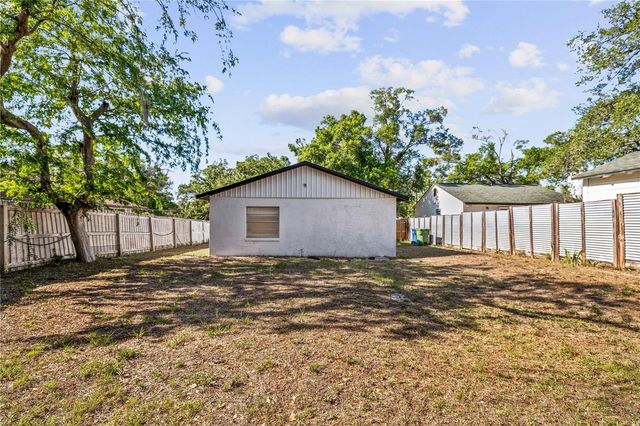 112 W STANLEY STREET, Tampa, FL 33604